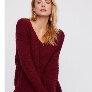Free People Lofty Oversized V-Neck Alpaca Fuzzy Sweater Burgundy XS slouchy